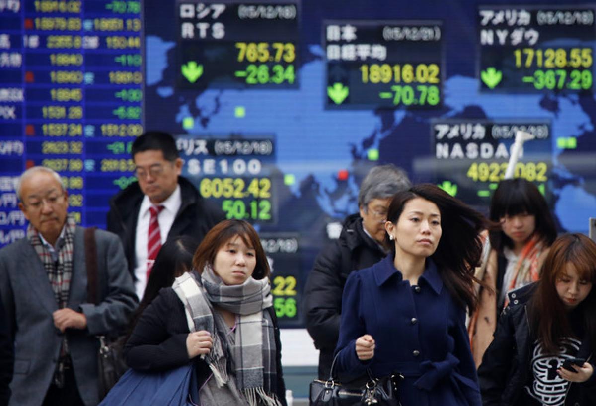 Most Asian stocks drift as investors mull China outlook